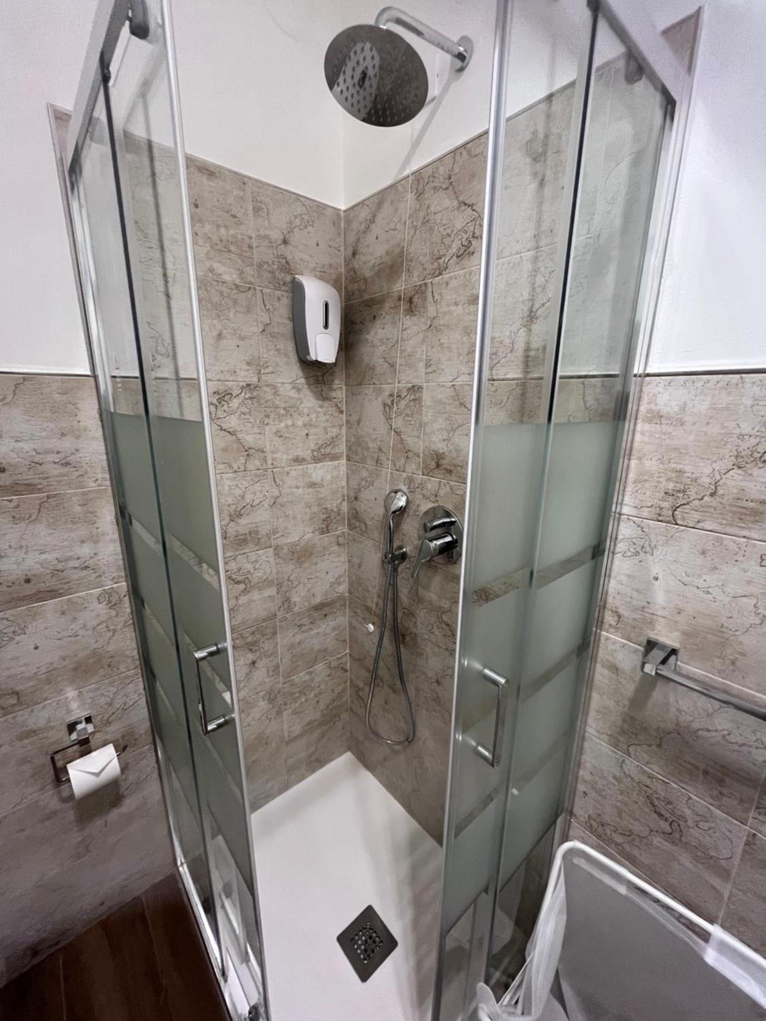 Jcube Apartments Precotto Milano Luaran gambar