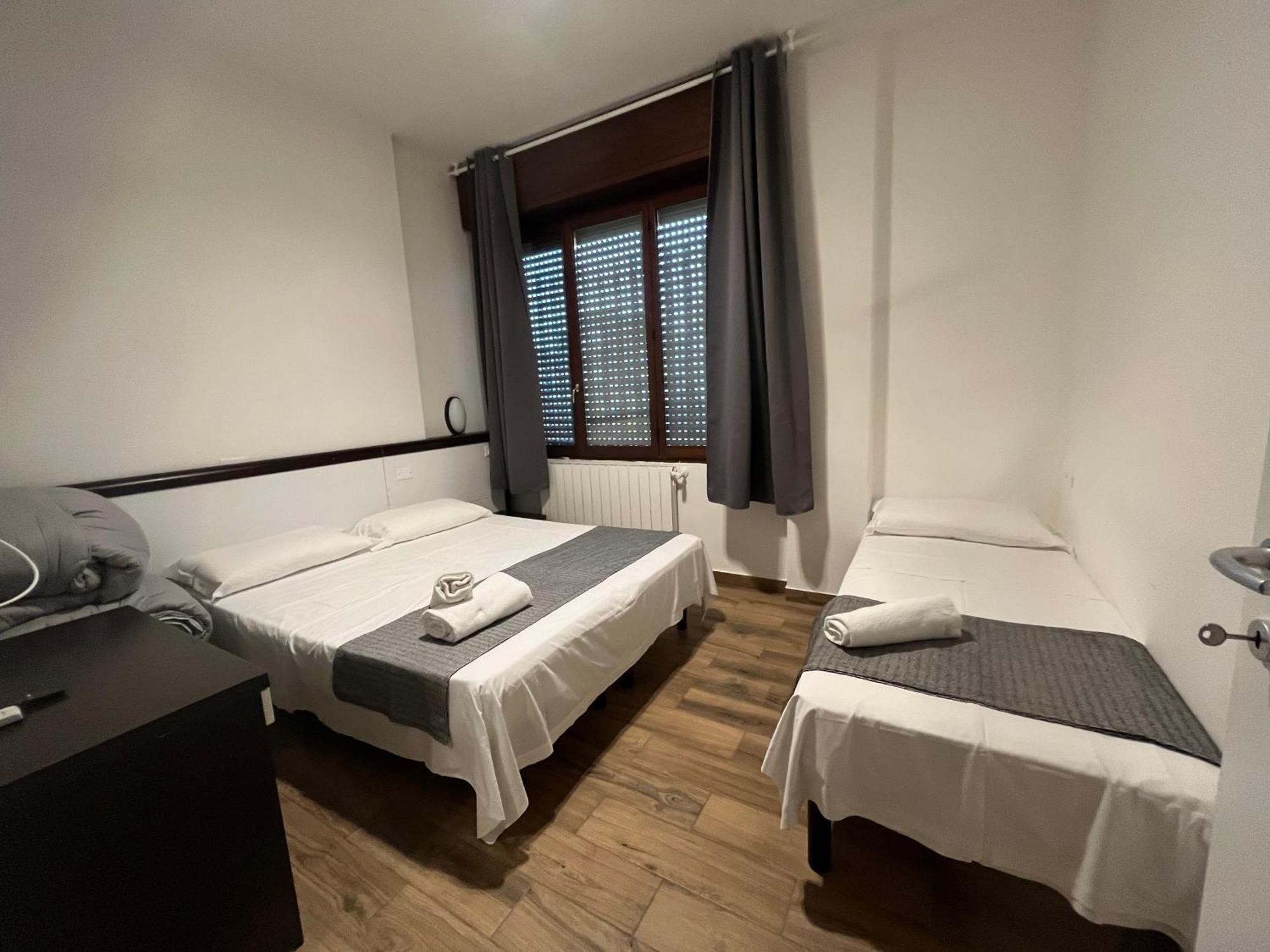 Jcube Apartments Precotto Milano Luaran gambar